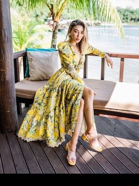 NWT Hemant and Nandita Small 2 Piece Set Top Skirt Yellow Floral